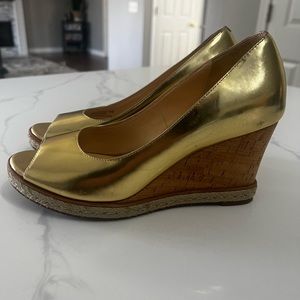 Cole Haan JOCELYN Gold Metallic & Cork Peep Toe Wedge Heels Sz 8.5b